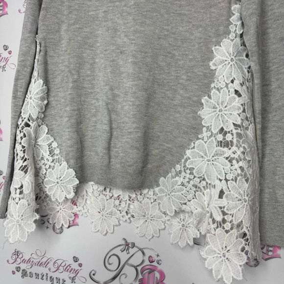 Chelsea 28 top cashmere lace floral white detail grey soft long sleeve sweater - Picture 5 of 13